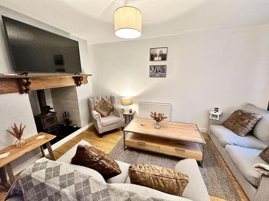 Cottage,Cinema Room,Log Burner Blaenavon Buitenkant foto